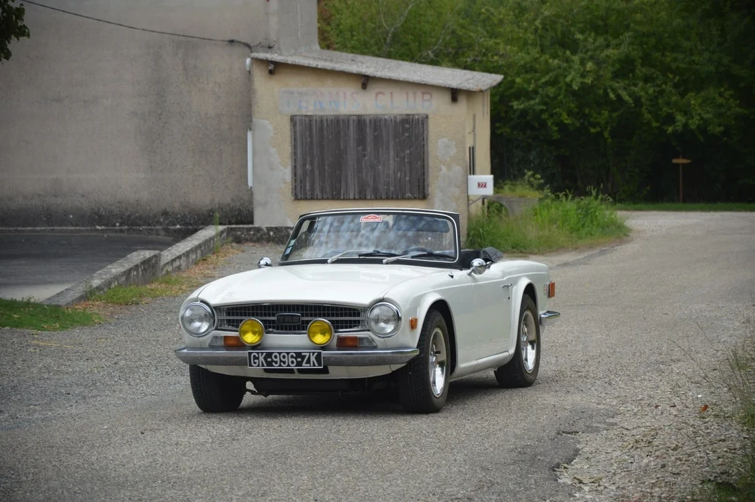 1972 Triumph TR6 CF Injected - Image 22 of 30