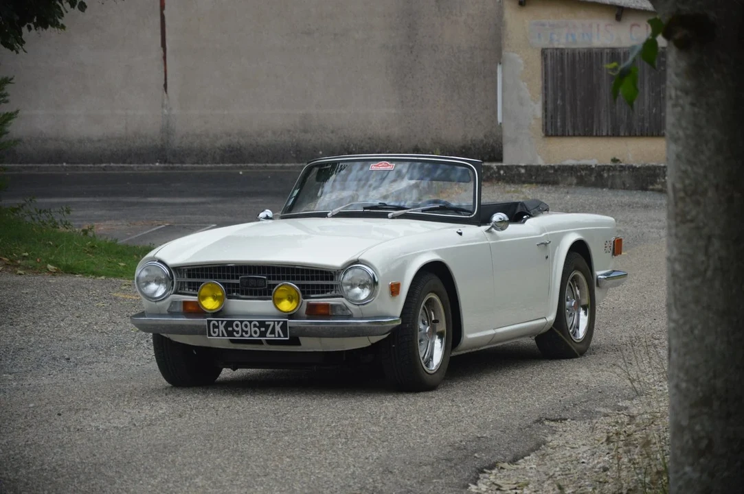 1972 Triumph TR6 CF Injected - Image 23 of 30