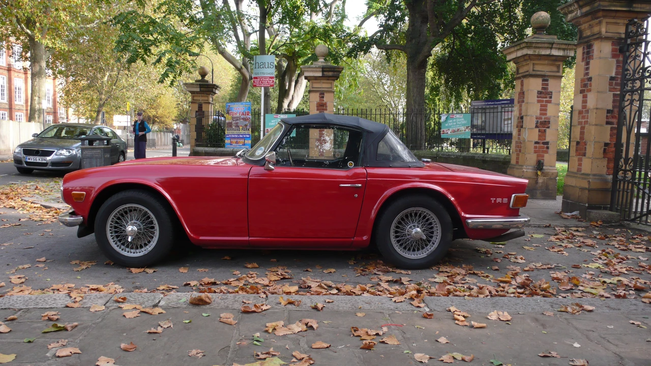 1972 Triumph TR6 (US-spec) - Image 5 of 8