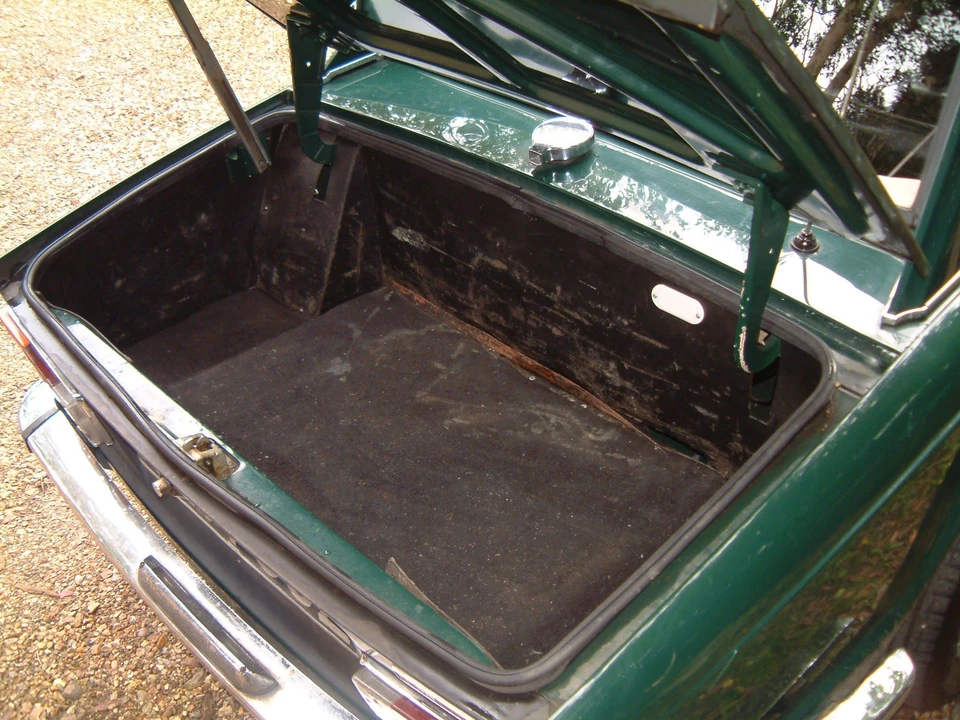 1972 Triumph TR6 CR/CC Carb - Image 9 of 10
