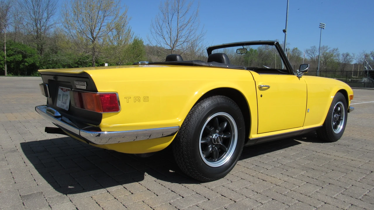 1972 Triumph TR6 (US-spec) - Image 10 of 31