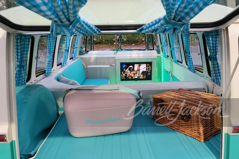 1972 Volkswagen Split-Window Bus - Image 8 of 13