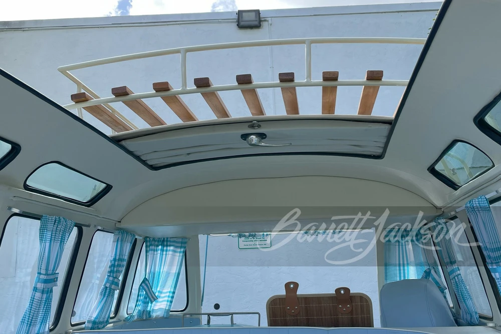 1972 Volkswagen Split-Window Bus - Image 11 of 23