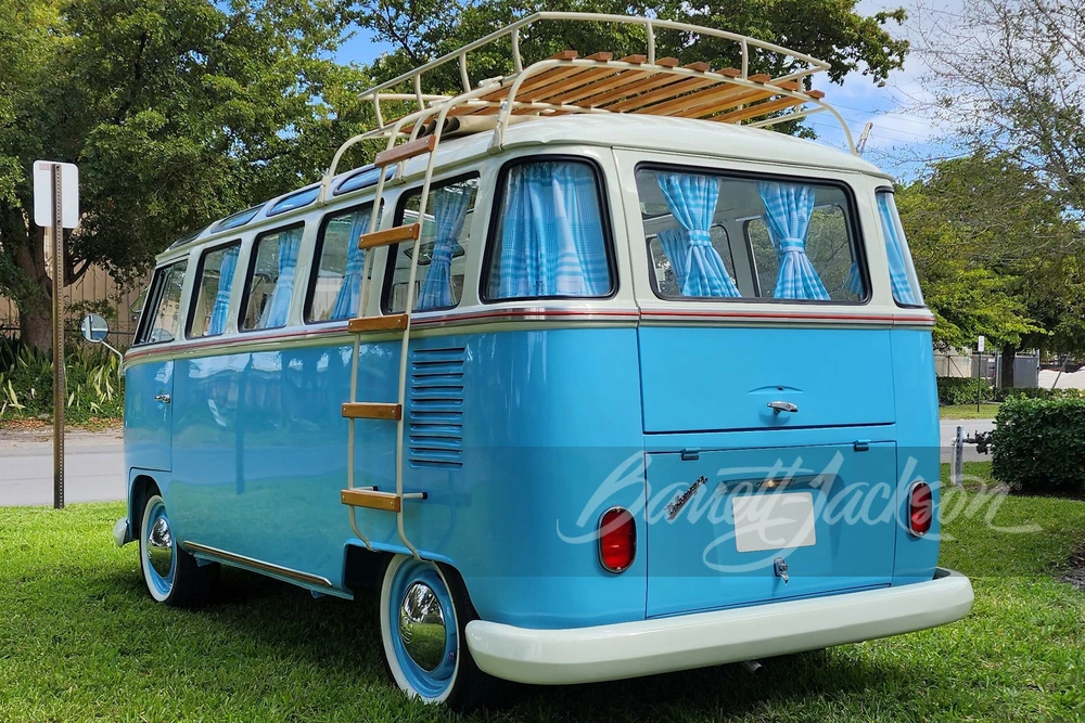 1972 Volkswagen Split-Window Bus - Image 2 of 23