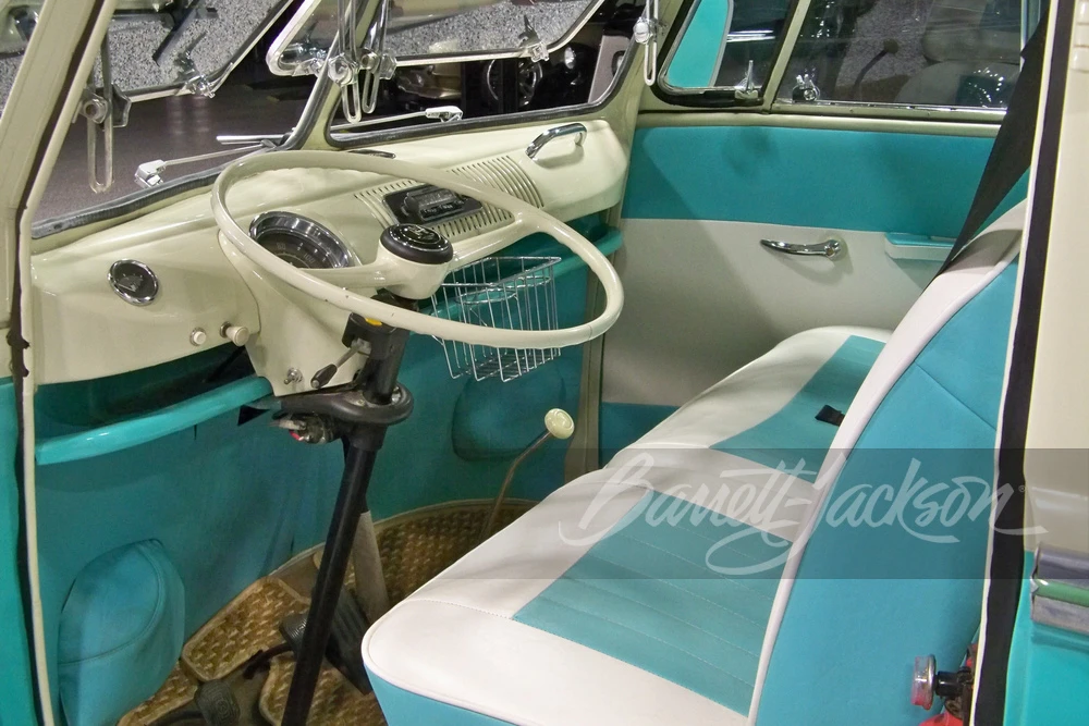 1972 Volkswagen Split-Window Bus - Image 3 of 11