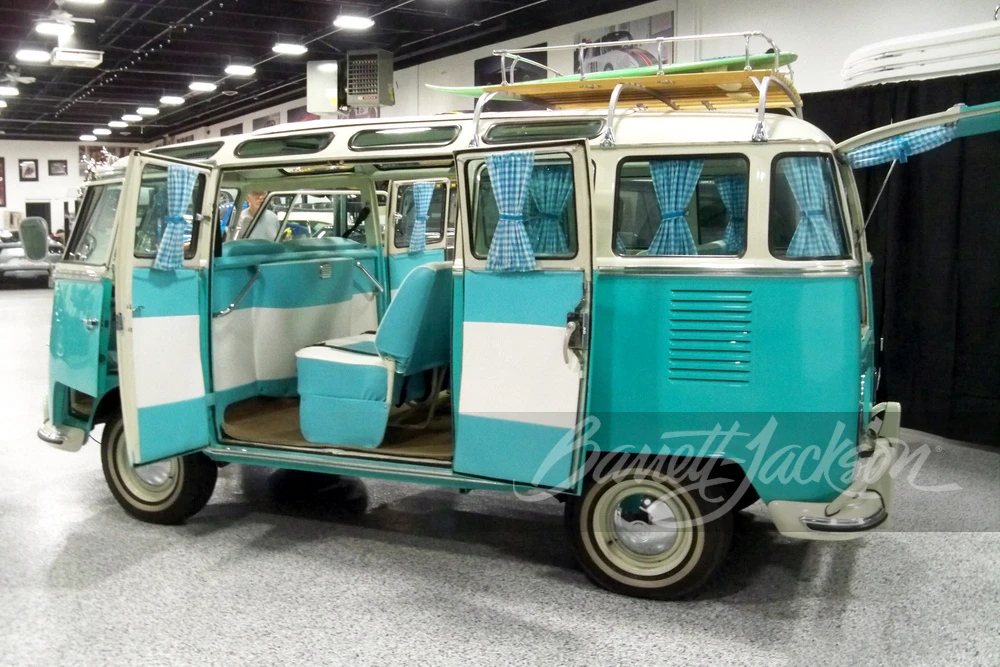 1972 Volkswagen Split-Window Bus - Image 8 of 11
