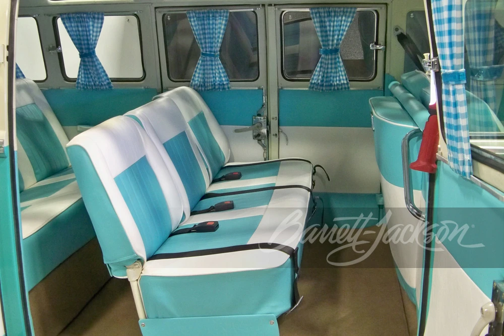 1972 Volkswagen Split-Window Bus - Image 9 of 11