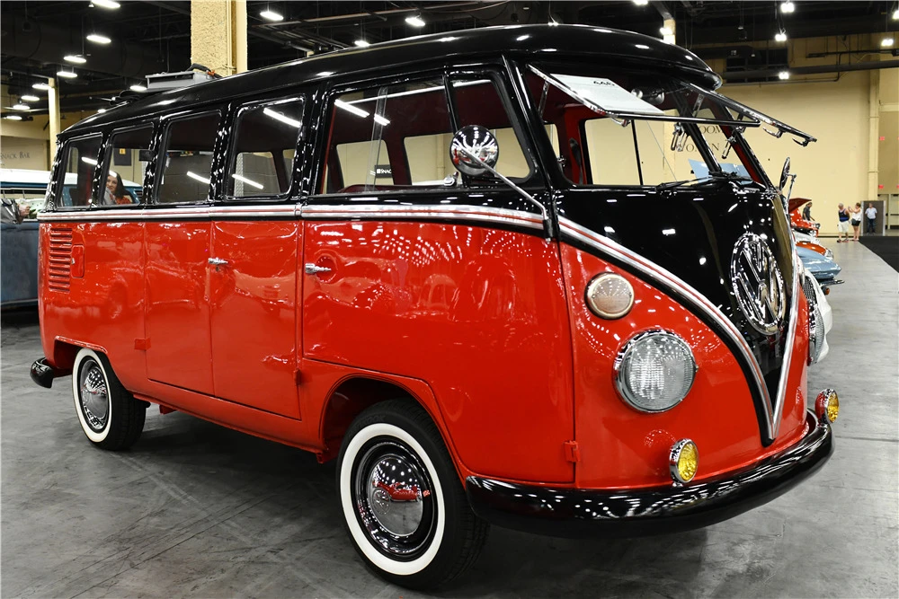 1972 Volkswagen Bay-Window Bus - Image 2 of 6