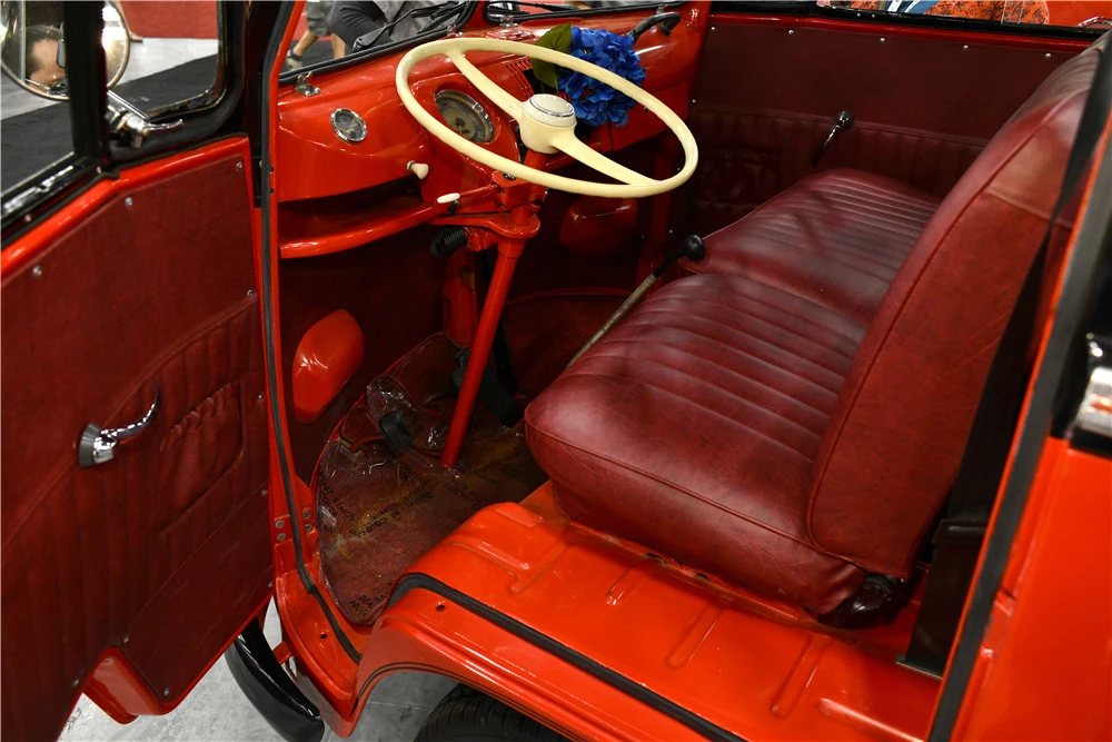 1972 Volkswagen Bay-Window Bus - Image 4 of 6