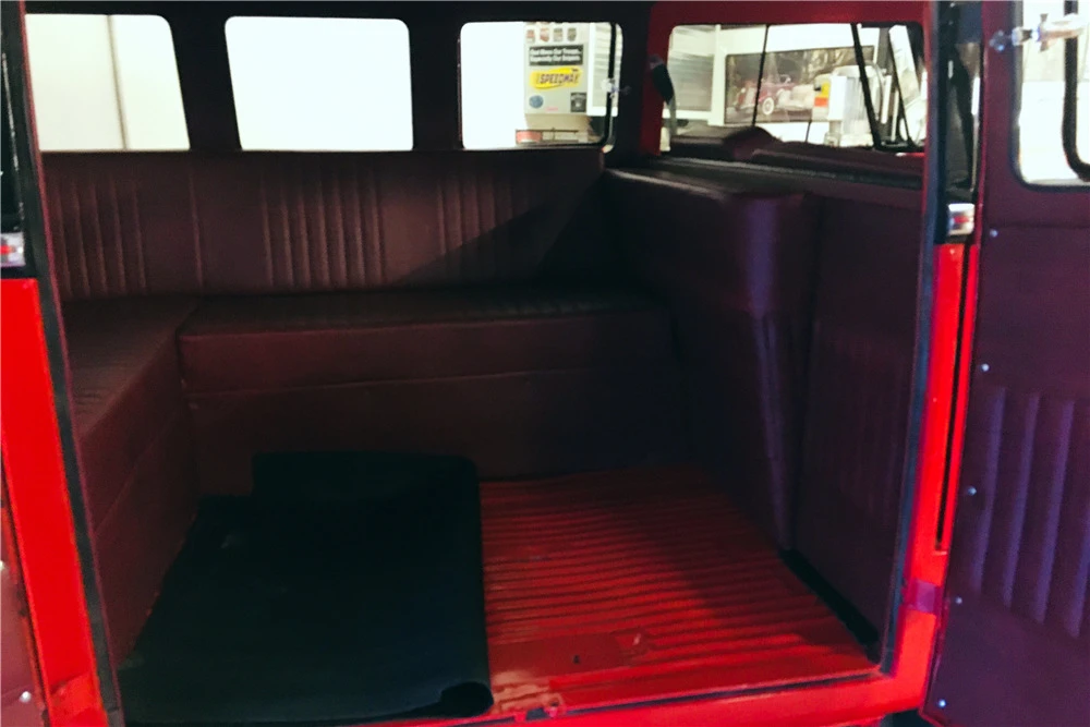 1972 Volkswagen Bay-Window Bus - Image 5 of 6