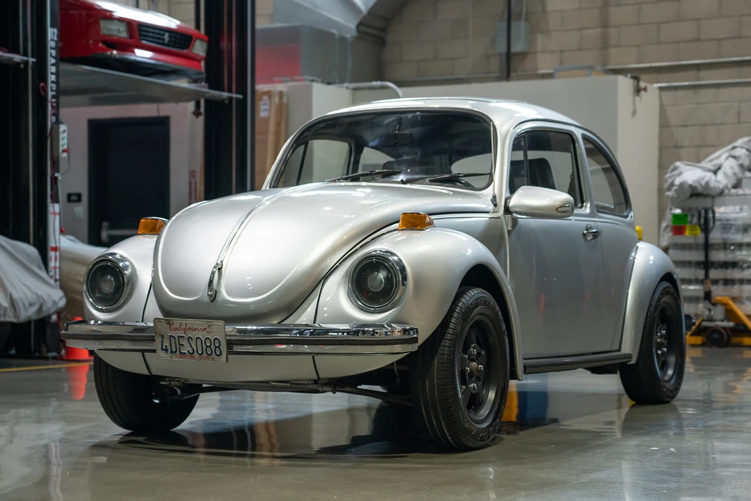 1972 Volkswagen Super Beetle - Image 2 of 31