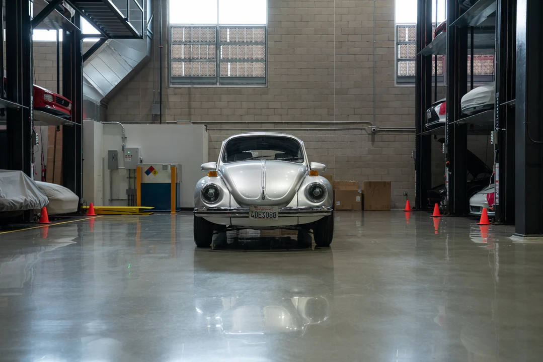 1972 Volkswagen Super Beetle - Image 11 of 31