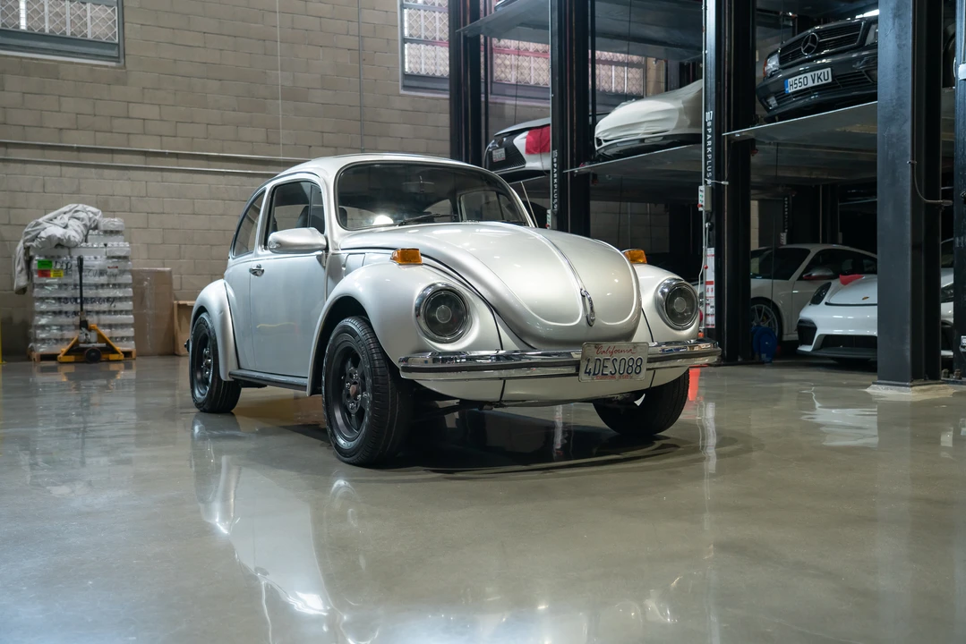 1972 Volkswagen Super Beetle - Image 10 of 31