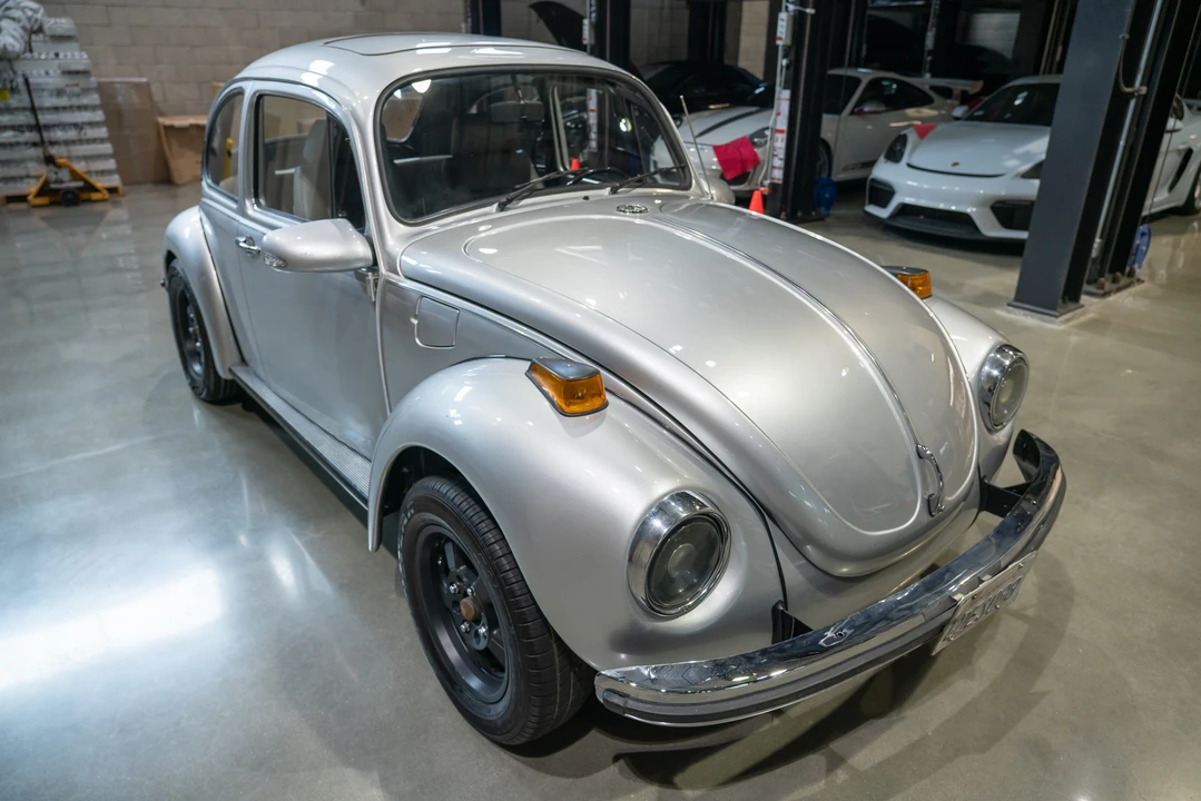 1972 Volkswagen Super Beetle - Image 22 of 31