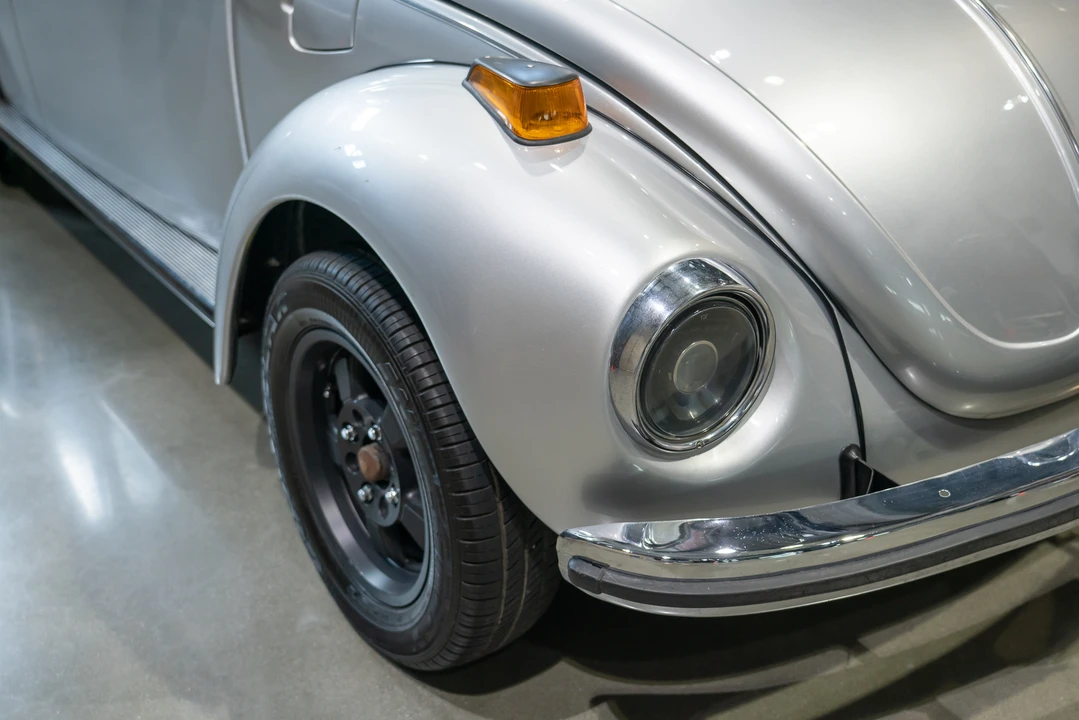 1972 Volkswagen Super Beetle - Image 30 of 31