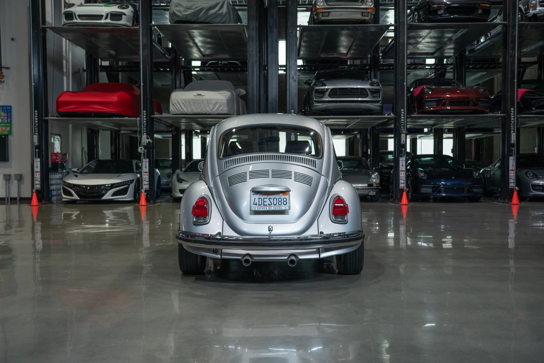 1972 Volkswagen Super Beetle - Image 7 of 31