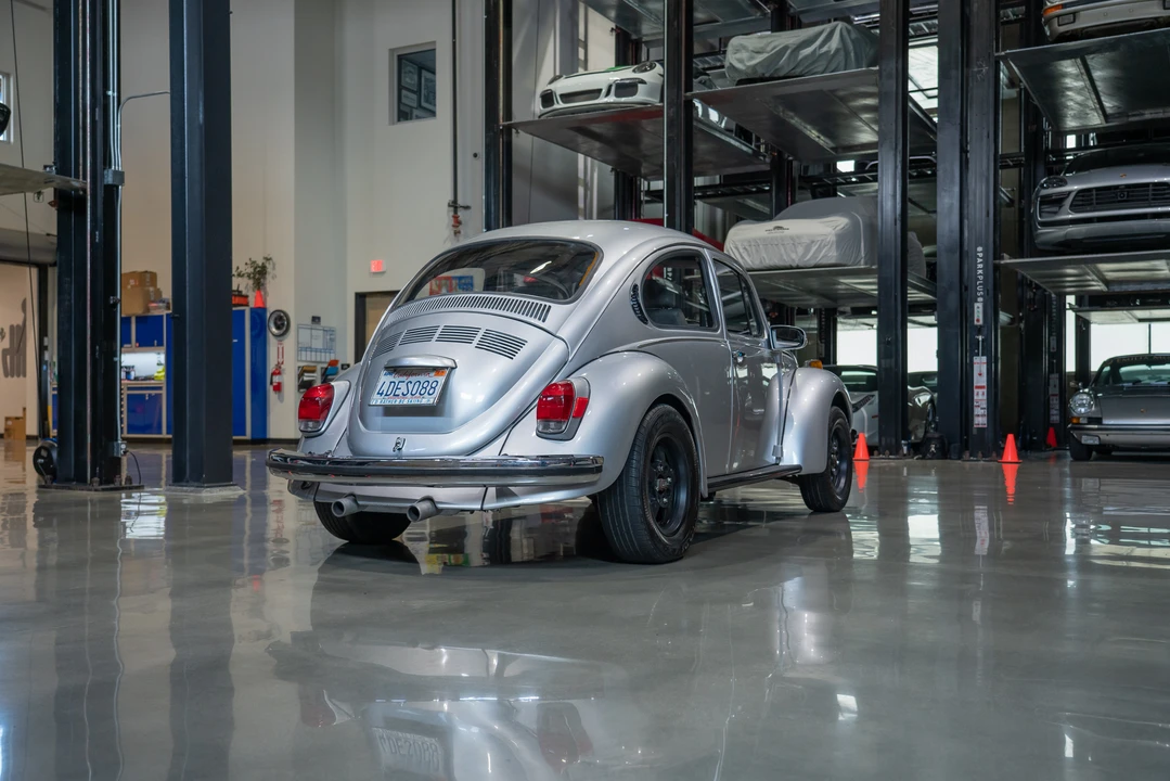 1972 Volkswagen Super Beetle - Image 8 of 31