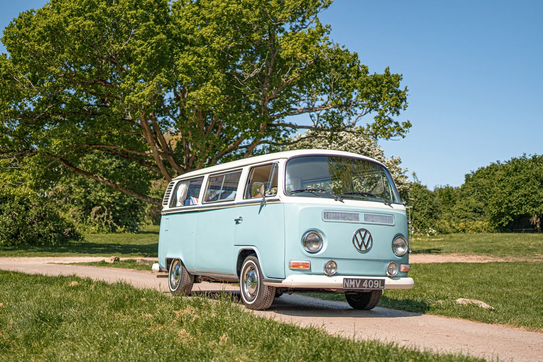 1972 Volkswagen Bay-Window Camper - Image 10 of 31