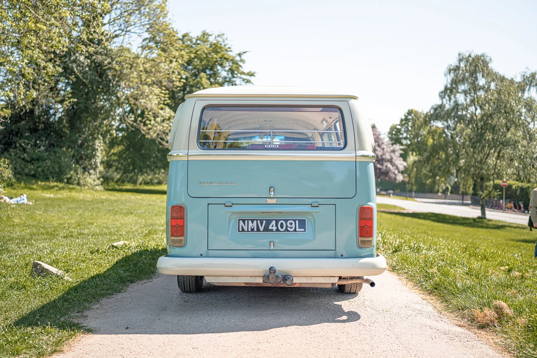 1972 Volkswagen Bay-Window Camper - Image 7 of 31