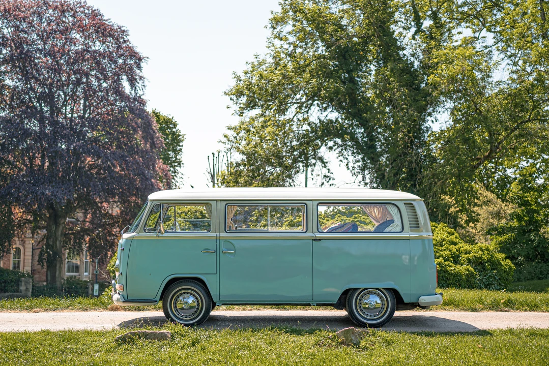 1972 Volkswagen Bay-Window Camper - Image 5 of 31