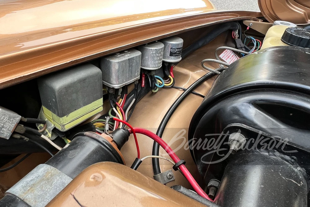 1972 Volvo 1800E - Image 13 of 31