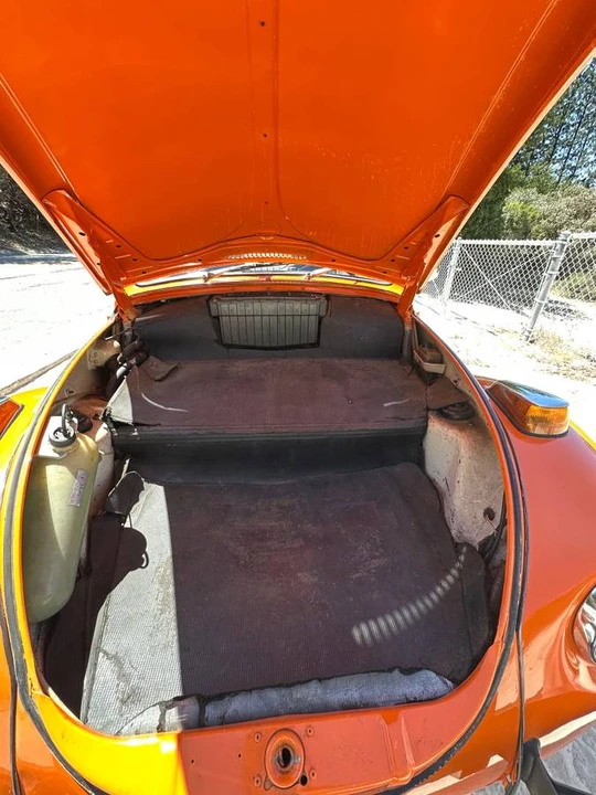 1972 Volkswagen Super Beetle - Image 8 of 13