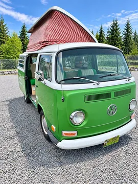 1972 VW Doormobile Baywindow Bus