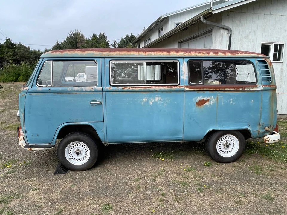 1972 Volkswagen Bay-Window Camper - Image 4 of 24