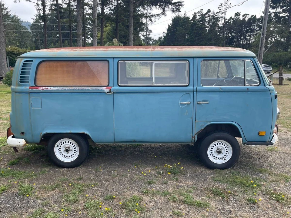 1972 Volkswagen Bay-Window Camper - Image 2 of 24