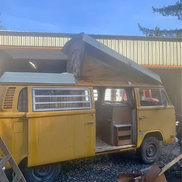 1972 Volkswagen Bus Westfalia Camper