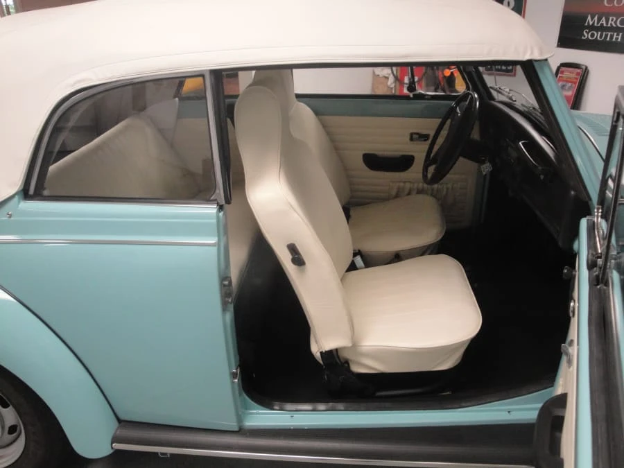 1972 Volkswagen Super Beetle - Image 2 of 4