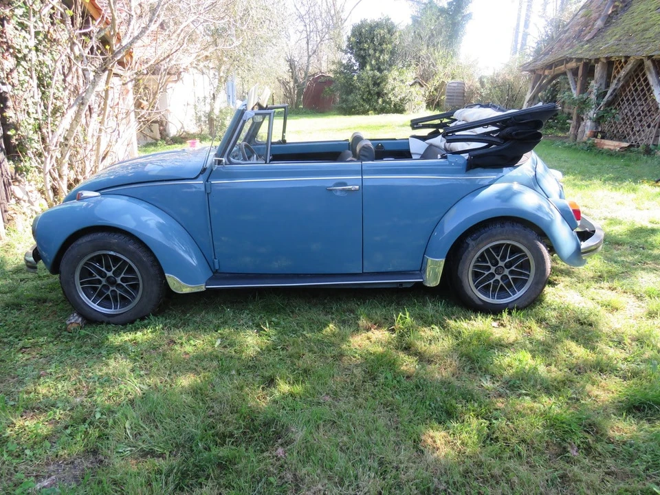1972 Volkswagen Super Beetle - Image 7 of 30