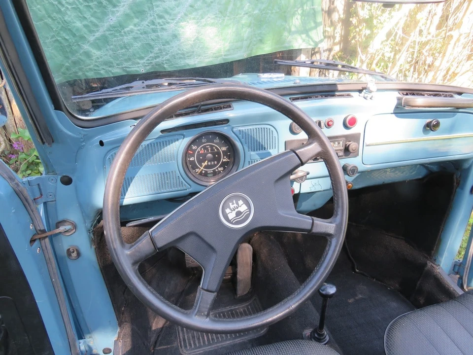 1972 Volkswagen Super Beetle - Image 17 of 30