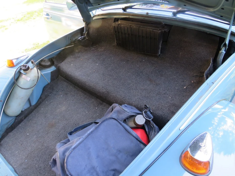 1972 Volkswagen Super Beetle - Image 23 of 30