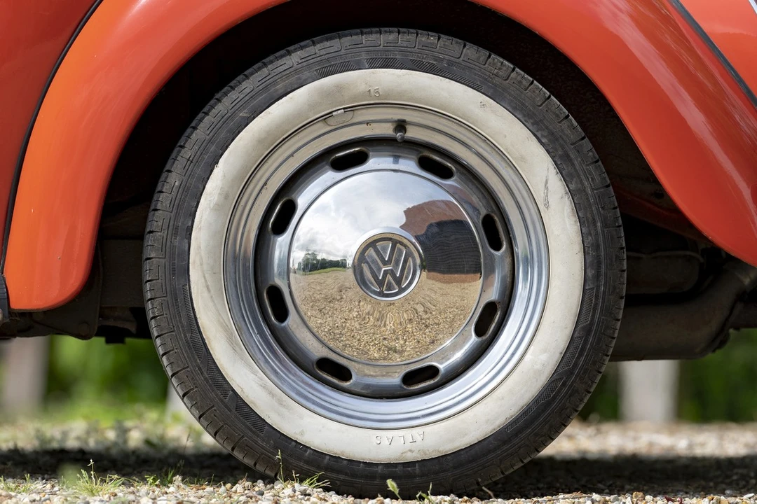 1980 Volkswagen Super Beetle - Image 23 of 30