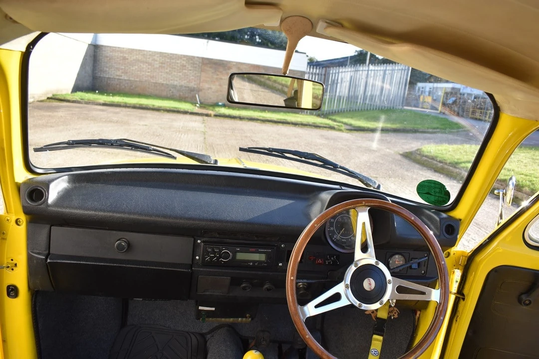 1972 Volkswagen Super Beetle - Image 16 of 30