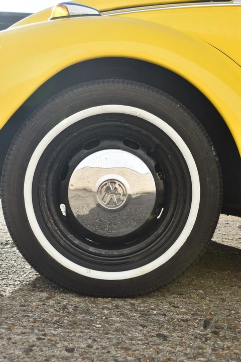 1972 Volkswagen Super Beetle - Image 12 of 30