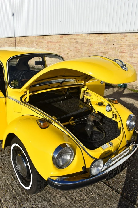 1972 Volkswagen Super Beetle - Image 25 of 30