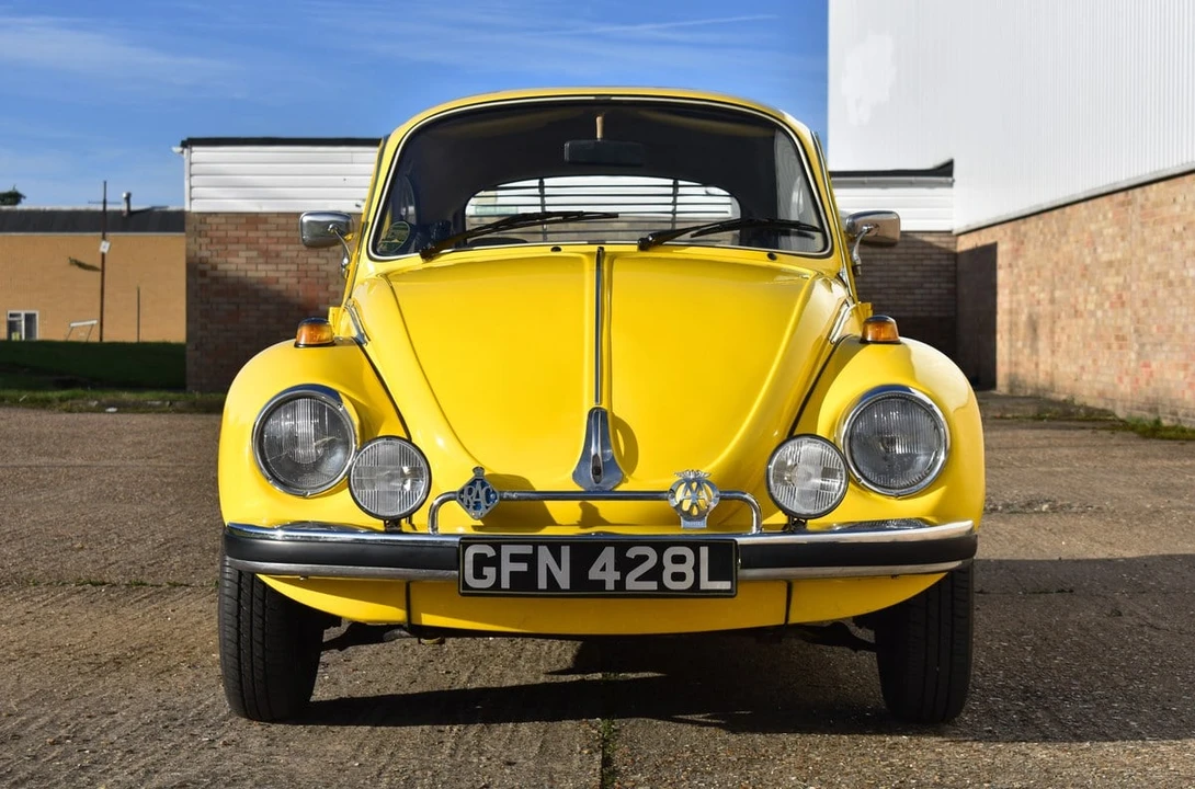 1972 Volkswagen Super Beetle - Image 2 of 30