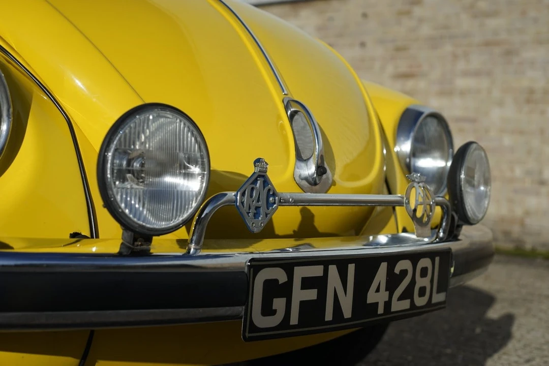 1972 Volkswagen Super Beetle - Image 28 of 30