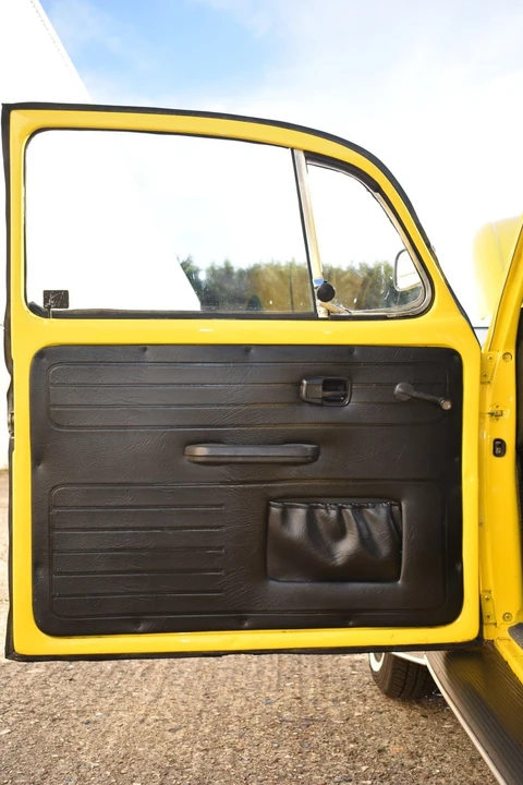 1972 Volkswagen Super Beetle - Image 19 of 30