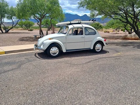 1972 Volkswagen Beetle Hatchback 2D