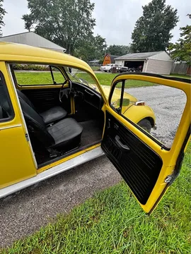 1972 Volkswagen Beetle Super Beetle