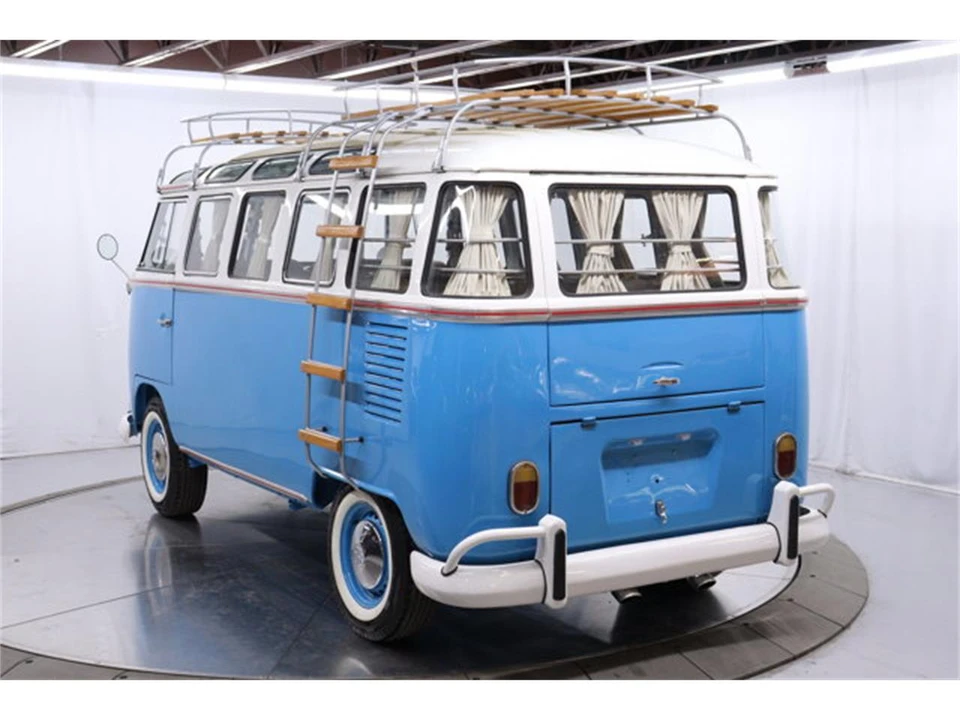 1972 Volkswagen Bay-Window Bus - Image 5 of 31