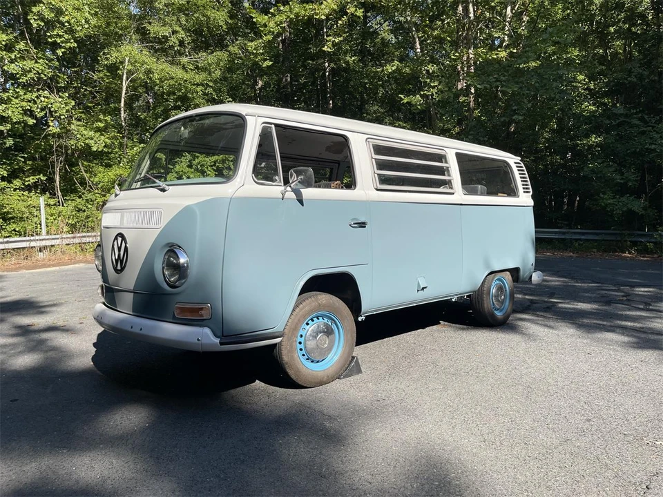 1972 Volkswagen Bay-Window Bus - Image 5 of 5