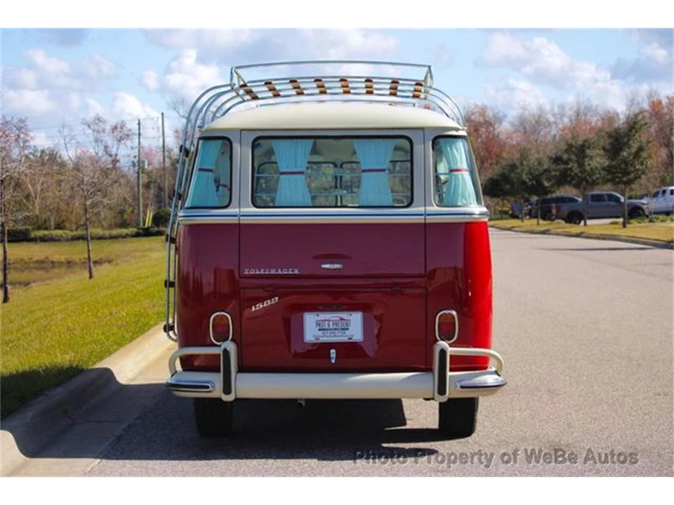 1972 Volkswagen Bay-Window Bus - Image 4 of 10