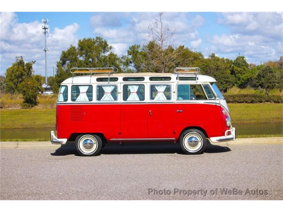 1972 Volkswagen Bay-Window Bus - Image 6 of 10