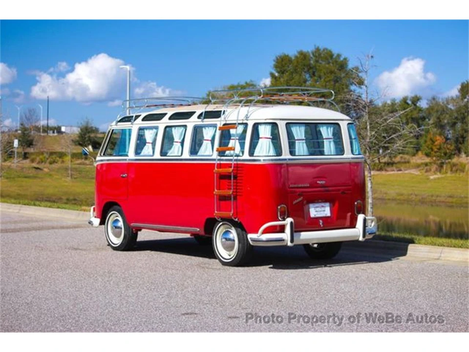 1972 Volkswagen Bay-Window Bus - Image 3 of 10