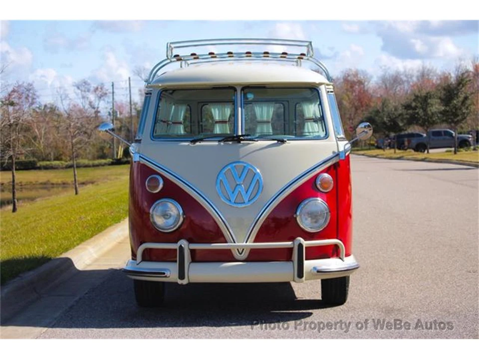 1972 Volkswagen Bay-Window Bus - Image 8 of 10