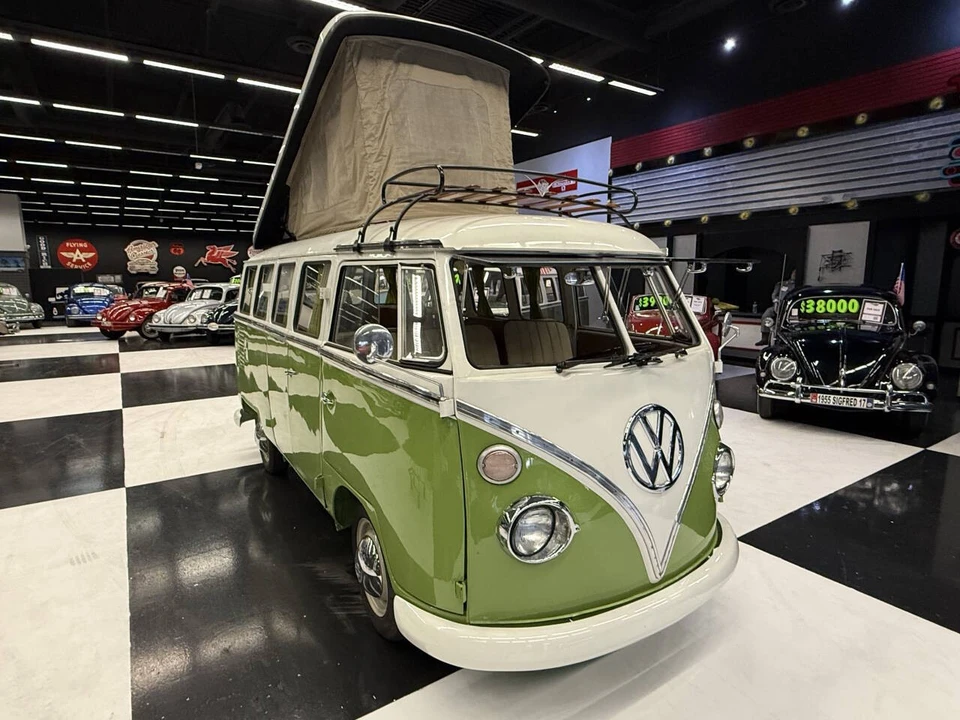 1972 Volkswagen Bay-Window Bus - Image 15 of 21